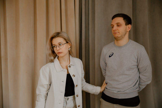 Utrujena oseba – naravni nasveti za povečanje energije in vitalnosti