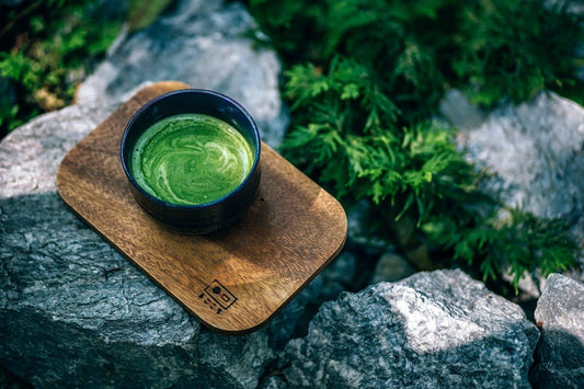 Matcha in maca superživili v prahu – primerjava naravnih sestavin